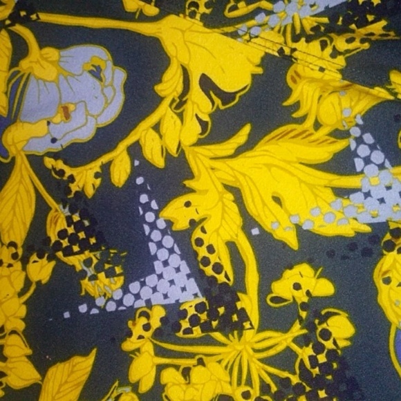 Floral Leggings - Picture 2 of 2